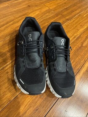 On Running Women's Black and White Mesh Lace-Up Sneakers